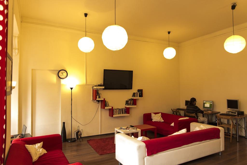 Hostel Yellow クラクフ エクステリア 写真