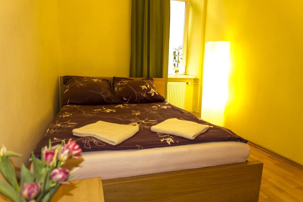 Hostel Yellow クラクフ 部屋 写真