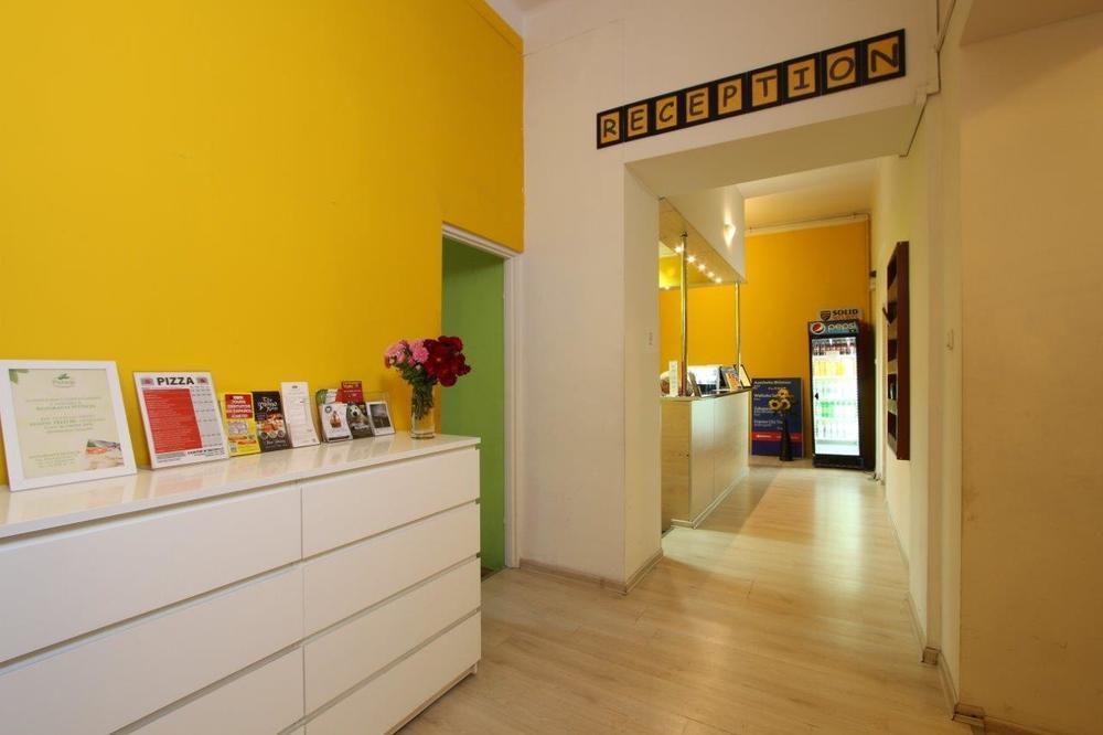 Hostel Yellow クラクフ エクステリア 写真